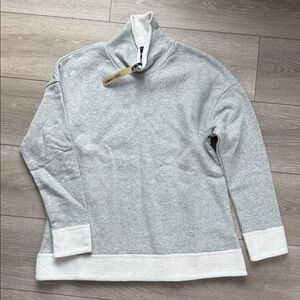 Coco+Carmen sweatshirt